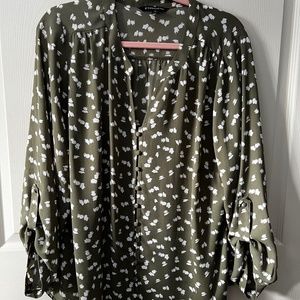 Hawthorne Womans Blouse